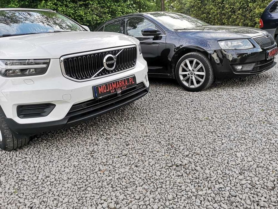 Kamera cofania VOLVO XC60 Sensus Connect obraz na fabr. ekranie montaż