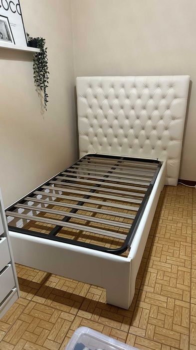 Mobília cama de solteiro