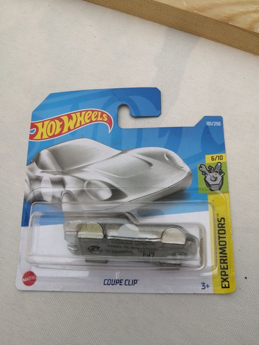 Hot wheels coupe clip