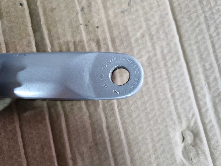 Korba prawe ramię Shimano m445, 175