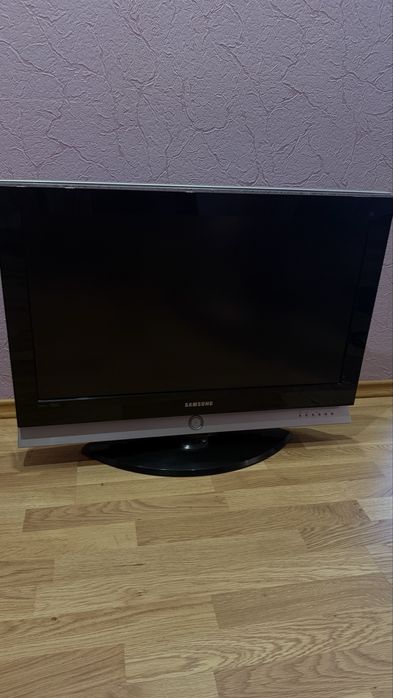 Продам телевизор Samsung LE32M61B