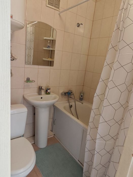 ‼️Квартира подобово‼️На Артема.Вода постійно.Набирайте Viber,WhatsApp