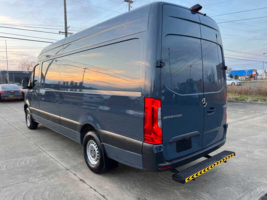 Mercedes-Benz Sprinter      2019