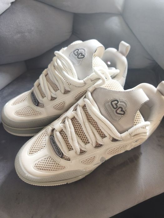 Lv Skates szare.