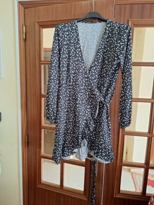 Lote de 8 vestidos novos com etiqueta