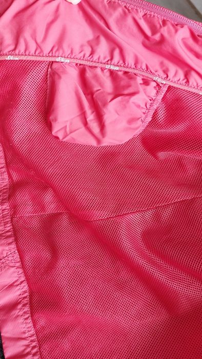 Куртка вітровка s.Oliver коралового кольору