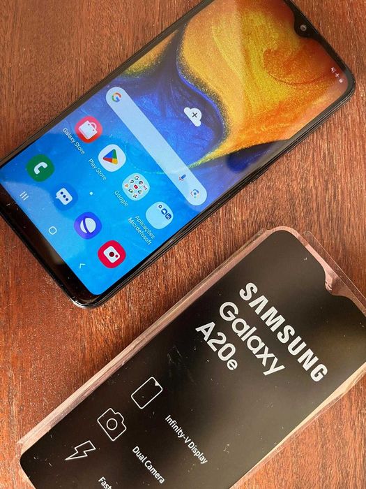 Samsung Galaxy A20e (nunca usado) dual sim