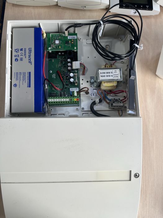 Kit alarme JABLOTRON  JA-82k