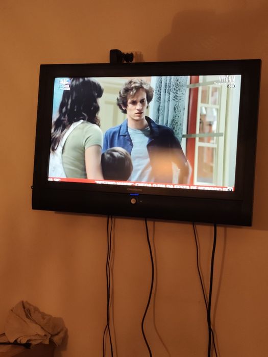 Vendo TV Grundig LCD 32" 80cm