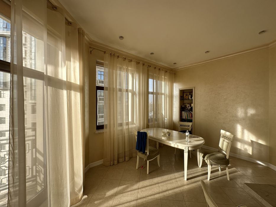 Аренда 3к в ЖК Арк палас с паркоместами