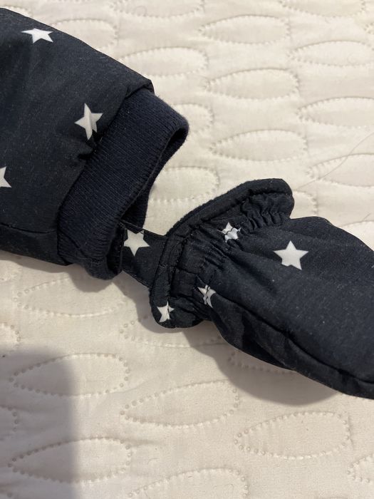 Fato térmico de bebé La Redoute com capuz e luvas. 3 meses