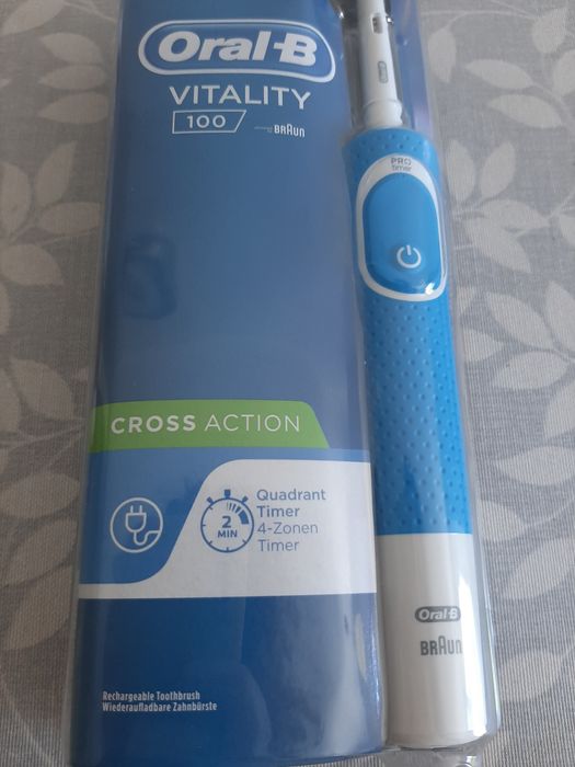 Escova elétrica - Oral-B