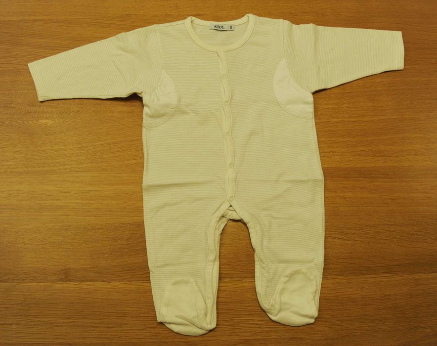 Pijama muito macio da Knot (6 meses)