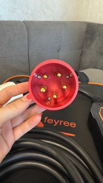 Зарядний пристрій feyree 3 фази 11KW GBT 16A