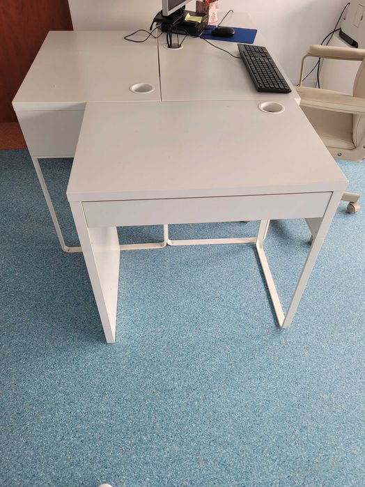 Biurka IKEA MICKE – 2 sztuki, białe, z szufladą