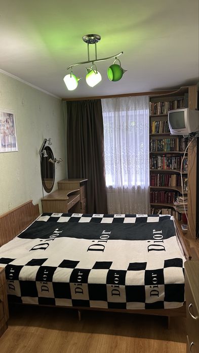 2 кімнатна квартира місто Ізюм