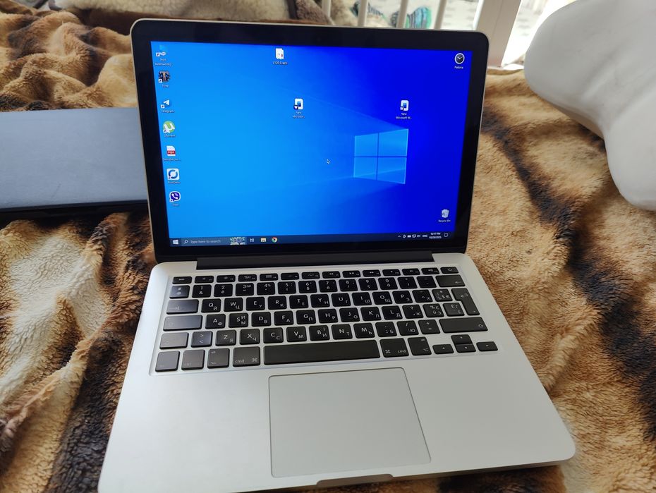 Macbook pro 13 retina 8/256 ssd