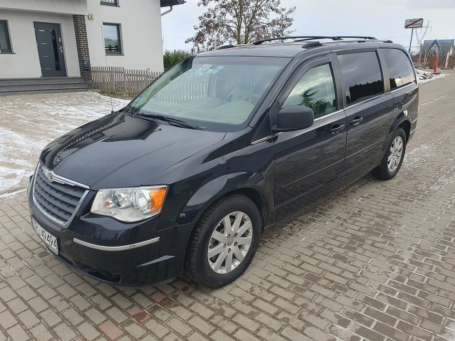 Chrysler Town & Country 3.3 v6, Limited, LPG, doinwestowany technicznie,