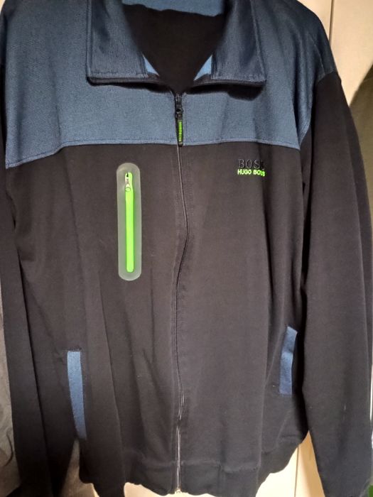 Sprzedam komplet dresowy Hugo Boss