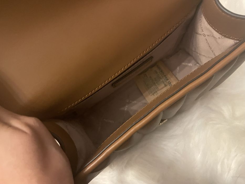 Michael kors castanha