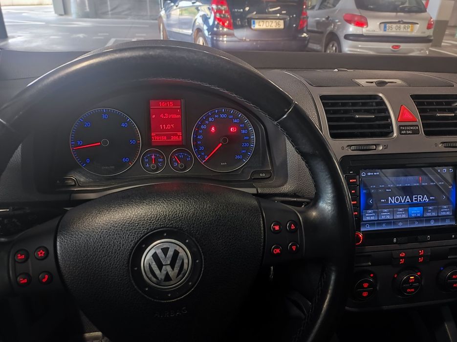VW Golf V 1.9 TDI 105cv