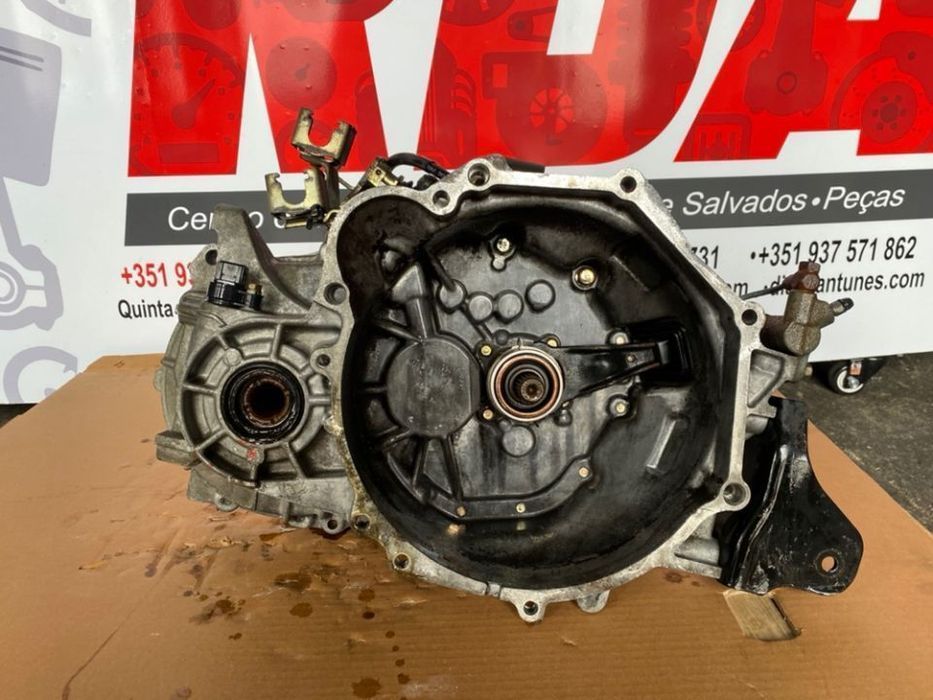 CV16 Caixa de velocidades Mitsubishi Colt 1.3 de 1999 Ref-F5M411R8A1