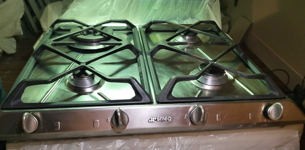 Placa de Gás SMEG SRV564GH – 60 cm – Aço Inoxidável – 4 Bicos – Usada