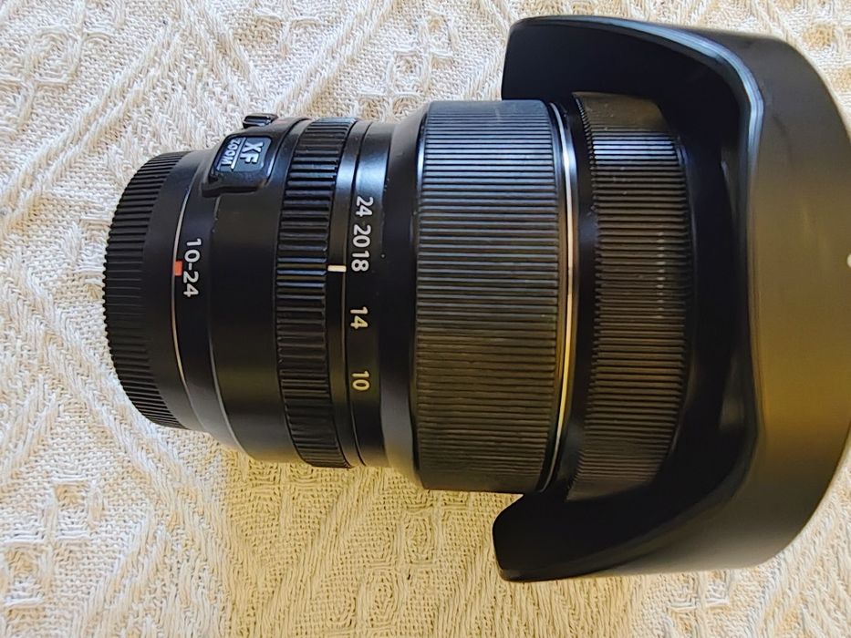 Fujifilm XF 10-24mm f/4 R OIS
Equipamento em perfeitas condições como