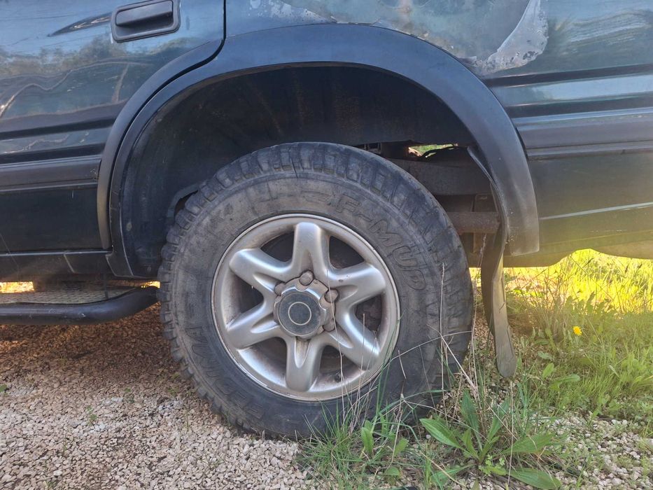 Opel Frontera 2.8 Turbo Diesel (Motor Isuzu) – 1996 para peças