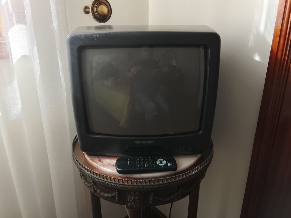 Televisão a cores Sharp64285790671233120