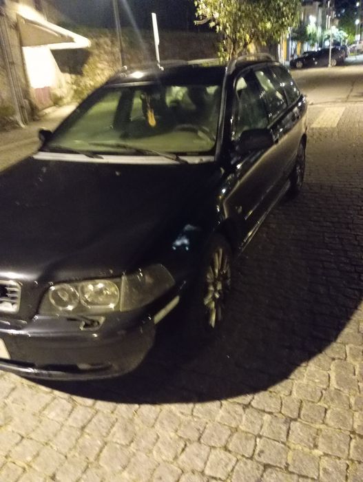 Volvo V40 1.9d 120cv