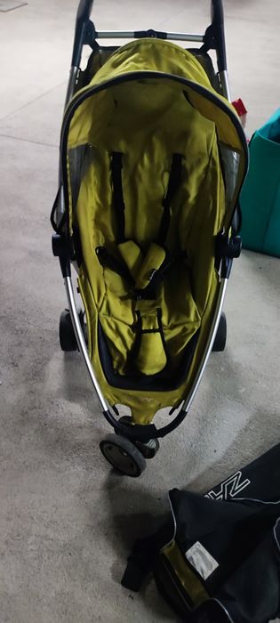 Carrinho passeio Quinny ZAP