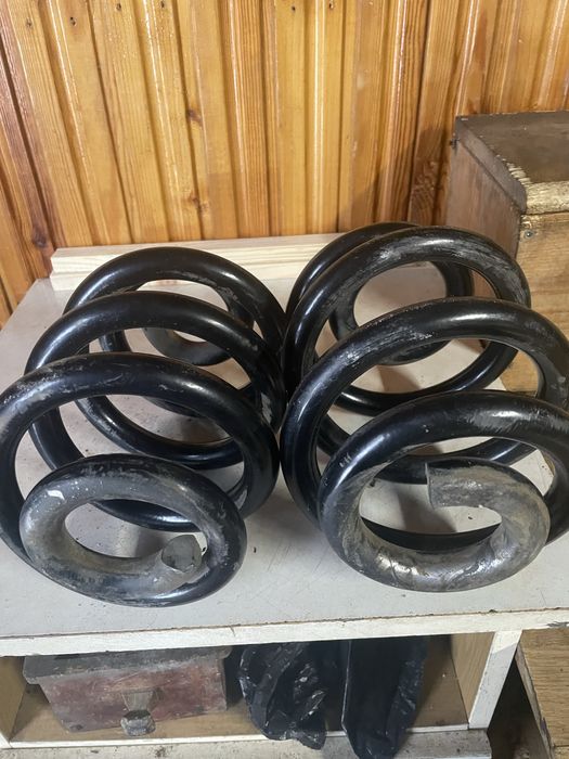 Задні пружини на Т 5