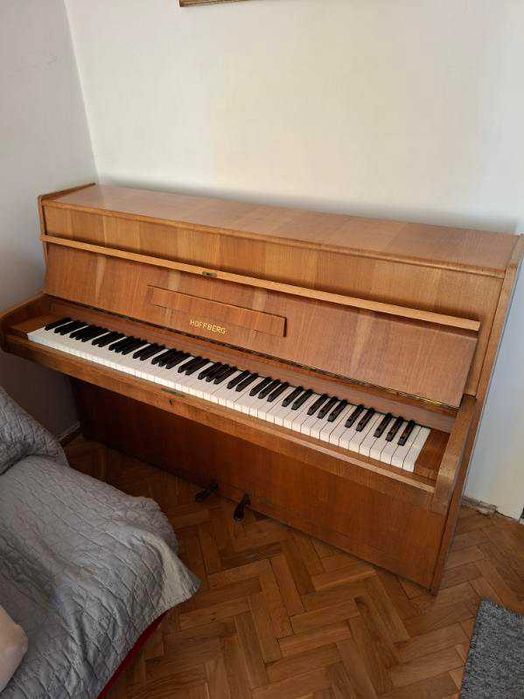 Pianino Hoffberg Legnica