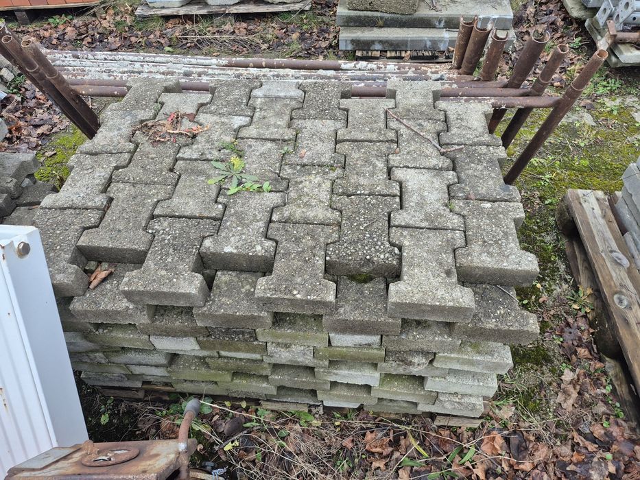 Kostka brukowa rozbiórkowa