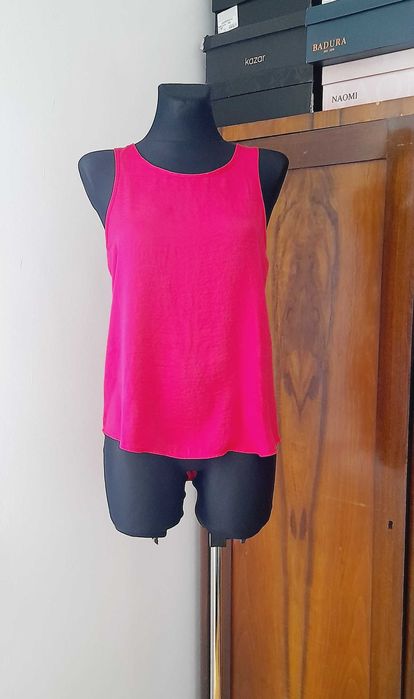 Top w odcieniu fuksjowym, różowym, Stradivarius.