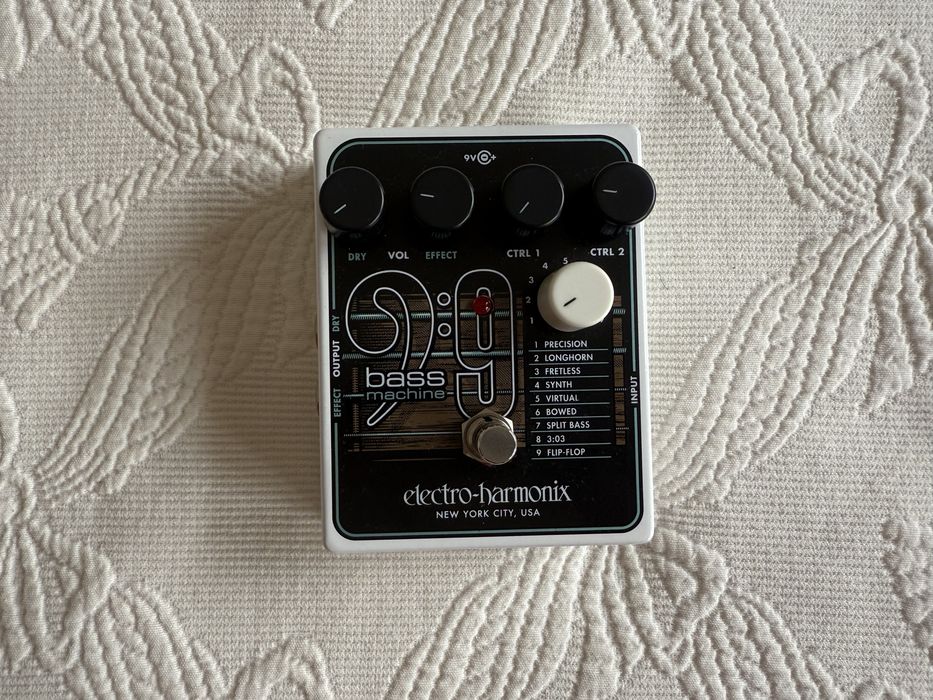 Pedal Electro-Harmonix BASS9 Bass Machine – Pouco uso, excelente estado