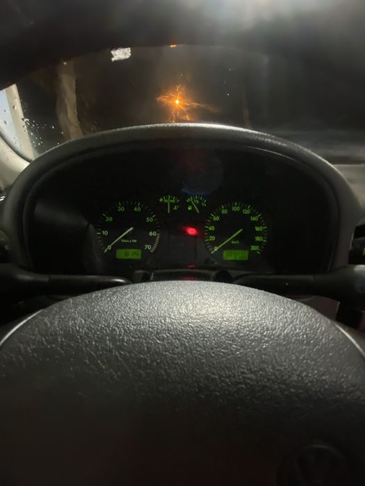 Polo 1999 6N1 dia dia normal bem economico