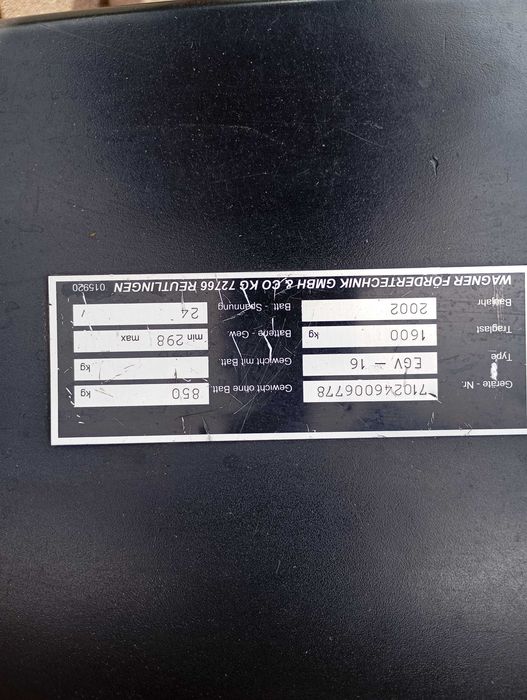 Wózek paletowy masztowy widłowy elektryczny Still