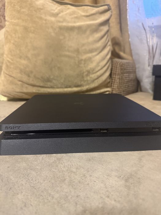 PS sony playstation 4 slim 1tb