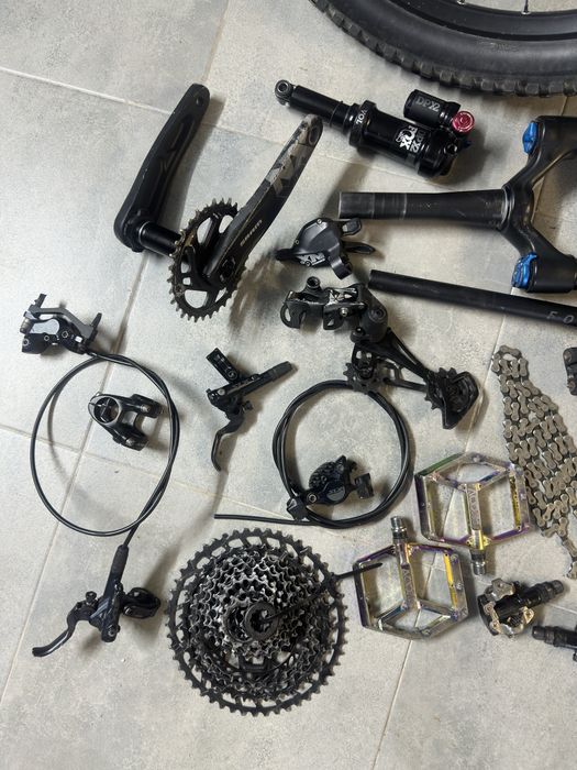 Продаю Велозапчастини