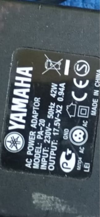 Yamaha MG124c transformador