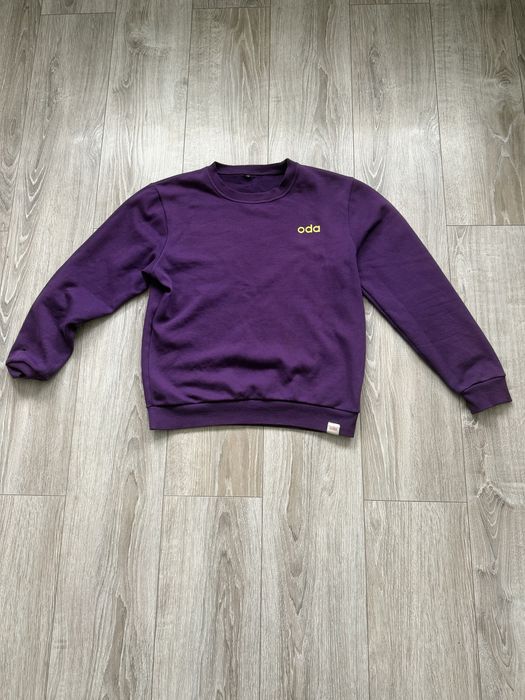 Fioletowa bluza, Oda