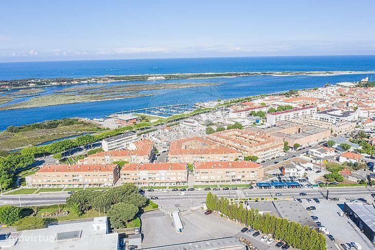 Apartamento T2 com suíte no centro de Esposende