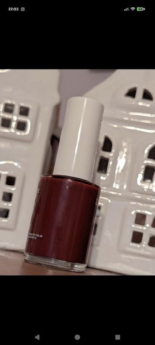 Leighton Denny - nowy lakier klasyczny do paznokci