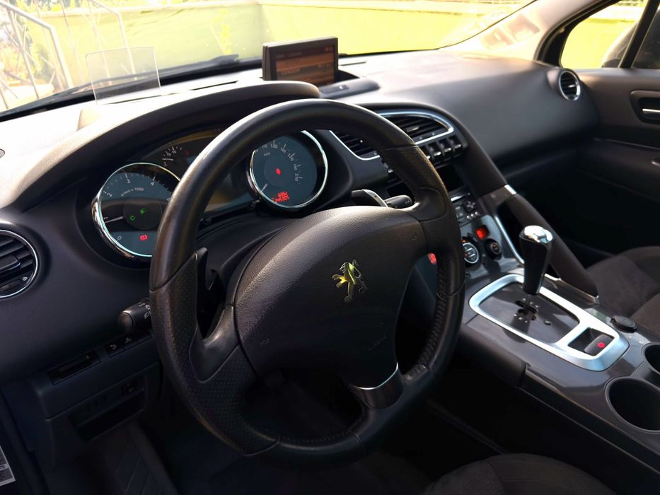Peugeot 3008 1.6 HDi Automático - 2010