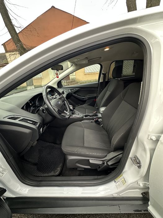 Ford  Focus 2017