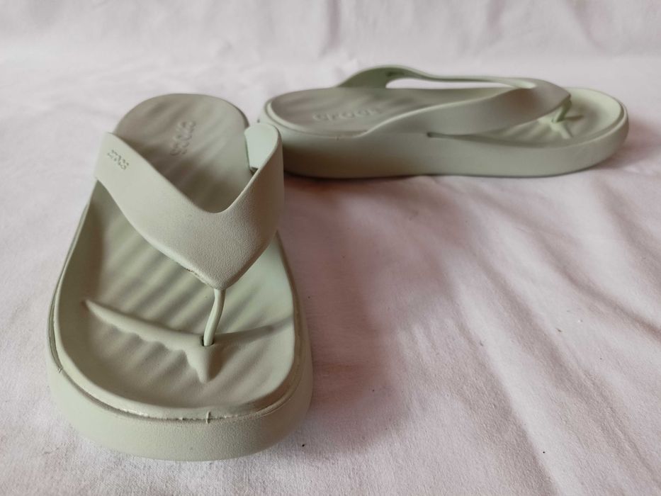 Crocs roz. 38-39 /W 7/ - dl. wkł. 24,5- jak nowe