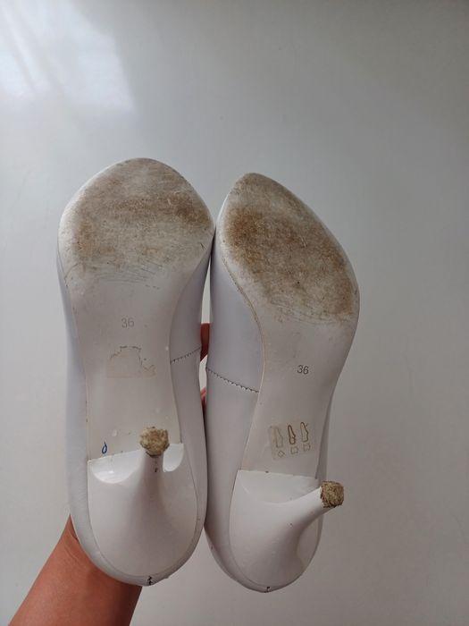 Buty na obcasie, białe