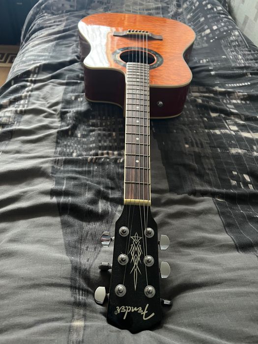 Електроакустична гітара Fender T-Bucket 300CE Першокласна топова серія